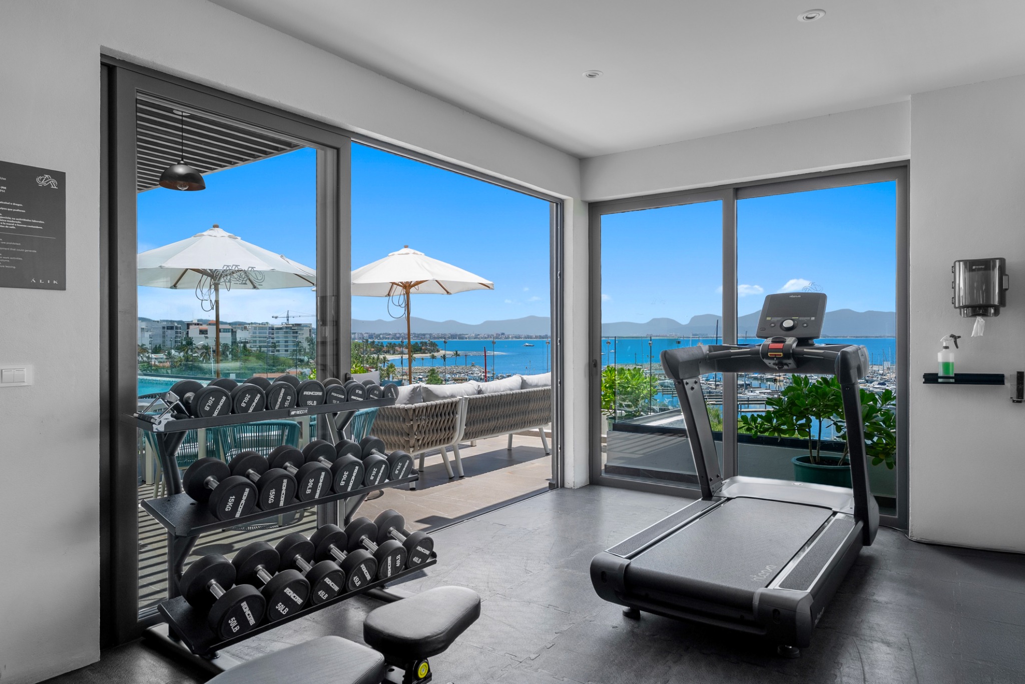 Gimnasio con vista en ÁLIK